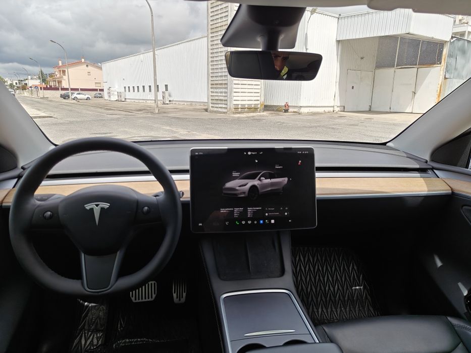 Tesla Model Y Long Range 2023