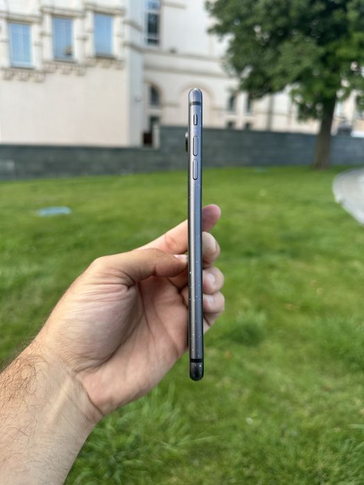 iPhone 8 Plus 64GB Neverlock ! АКБ 93% ! Айфон 8 плюс