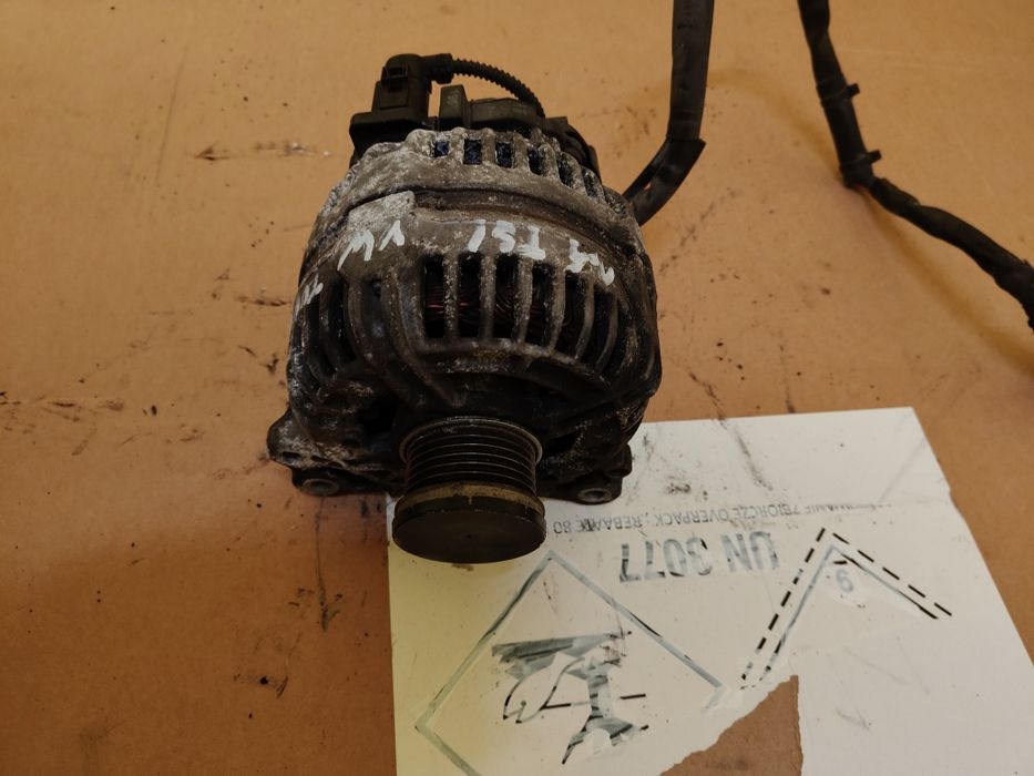 Alternator volkswagen Touran ll 1.4 TSI 2012r