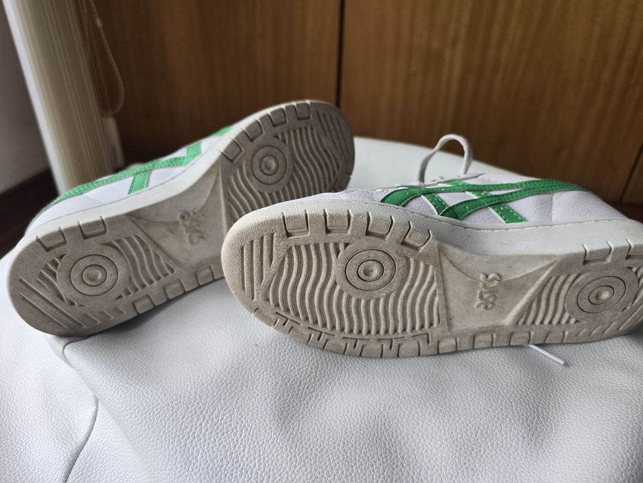 Sapatilhas Casual ASICS (Originais) - Tamanho 35