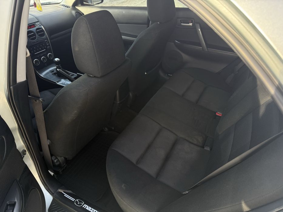Продам Mazda 6 2006 год 2.0 механика