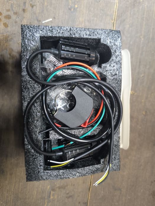 Фара на велосипед 12v