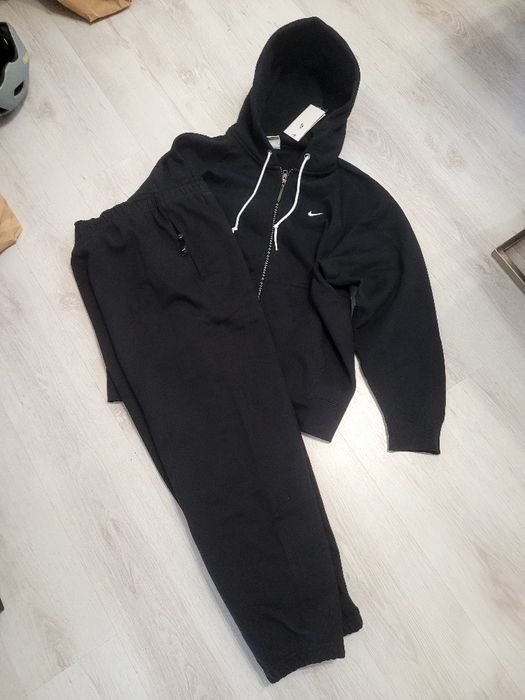 Костюм NIKE SOLO SWOOSH Fleece новий original