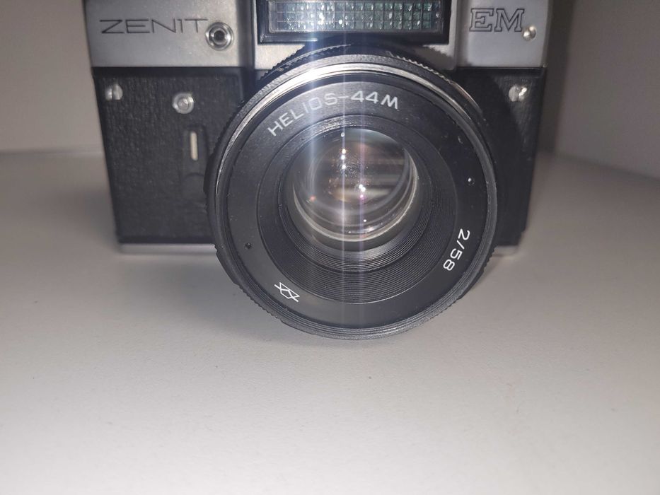 aparat analogowy ZENIT EM + HELIOS - 44 - 2 + pokrowiec