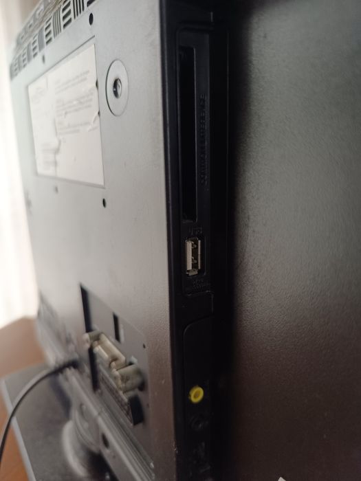 Televisão LCD 19 polegas