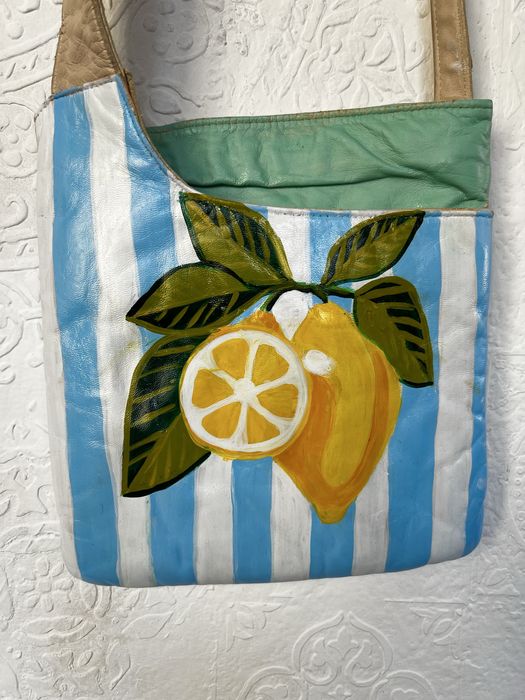 Lisyonoszka skórzana malowana