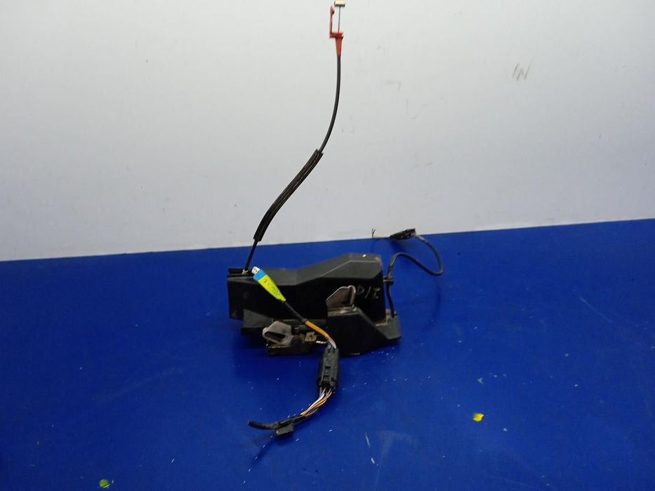 FECHADURA PORTA FRONTAL ESQUERDA FORD ESCORT VI 2007 -