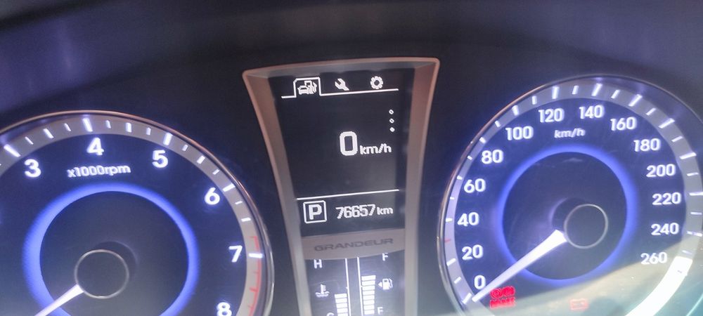 Продам Хундай Грандеур 2015г.вып.