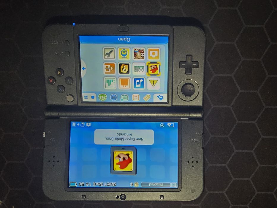 New 3DS XL completa com caixa