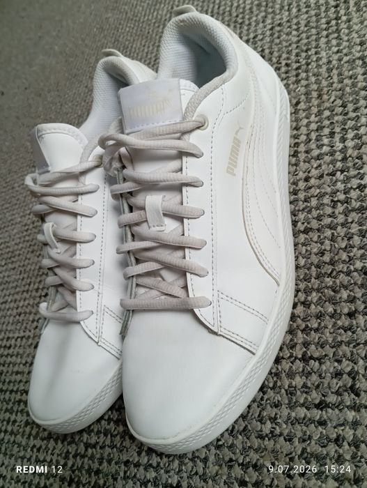 białe sneakersy damskie model Puma Smash r. 40,5