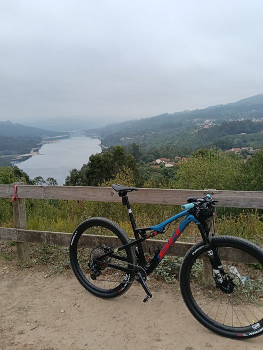 Bh carbon race 2020