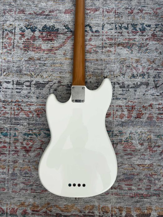 Baixo Elétrico Squier Classic Vibe 60's Mustang Bass