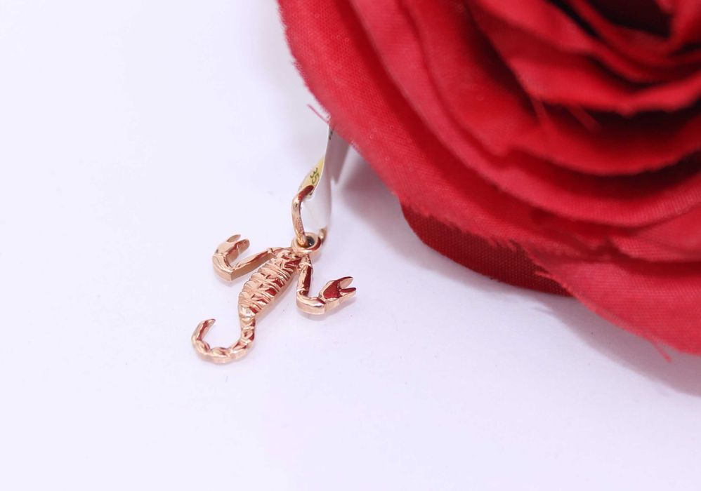 Złota zawieszka p.585/1,49g - Skorpion