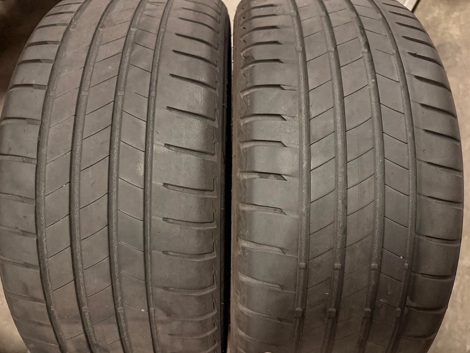 2 Pneus Bridgestone 215/45R17