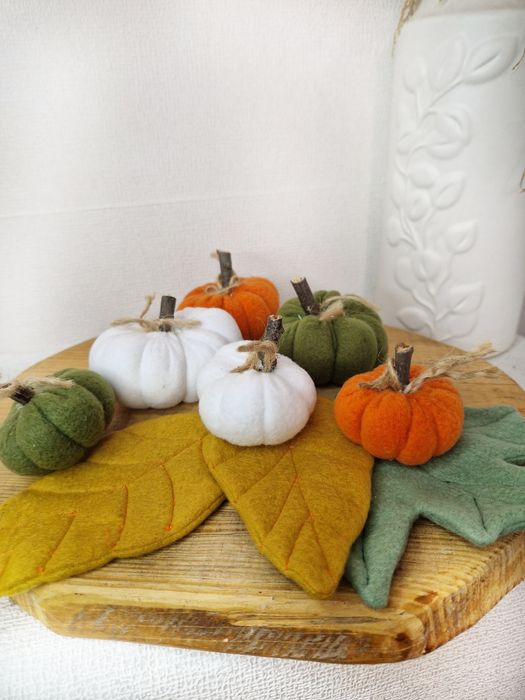 Dynia ,dynie  szyte dekoracje jesienne wnętrz