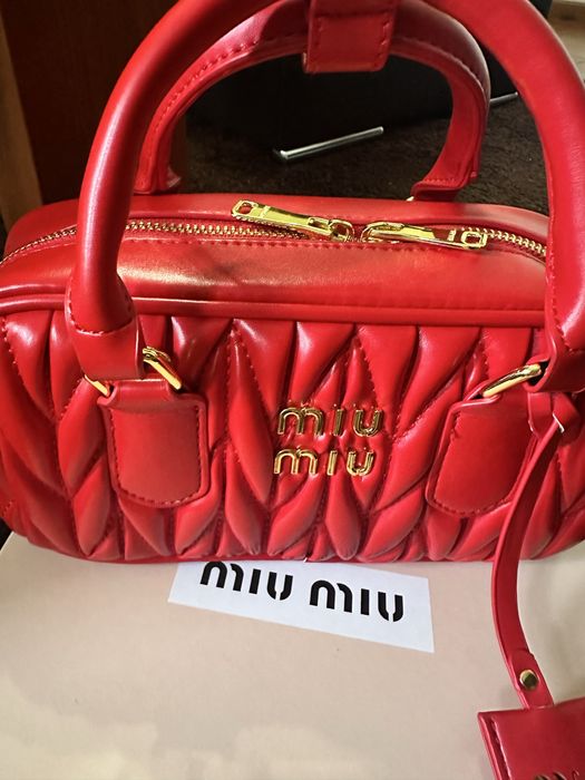Mala miu miu vermelha