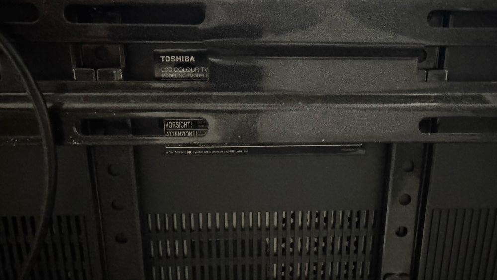TV Toshiba REGZA LCD – Excelente Estado – A Funcionar