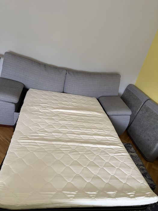 Kanapa rozkladana popiel