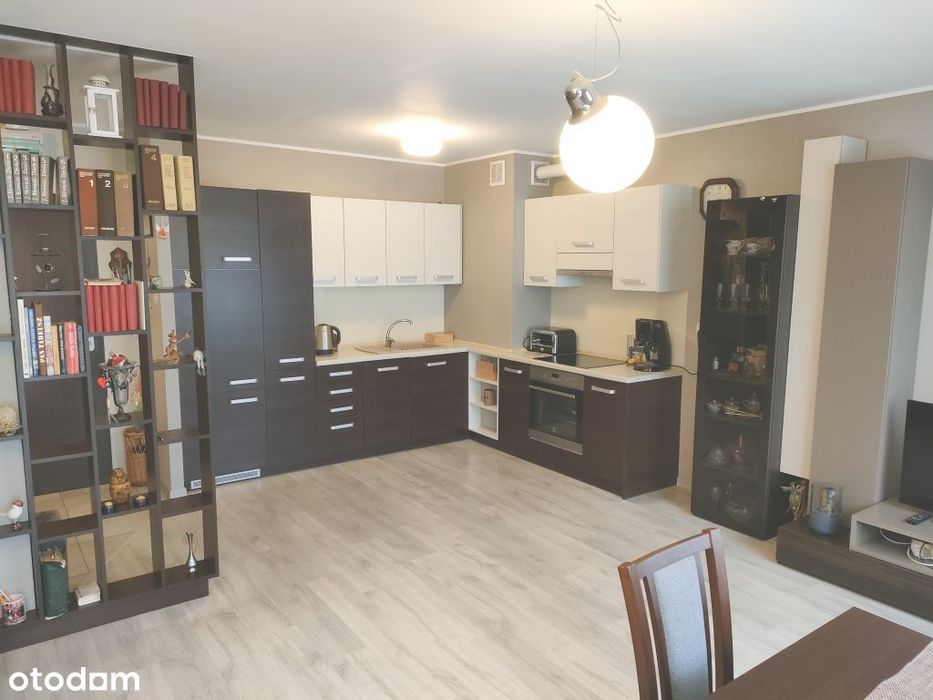 Gumieńce .Na sprzedaż ładne 2pokojowe 46 m² z balkonem 2 piętro,winda - Widok 5