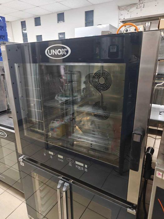 Пароконвектомат пекарський Unox XBC604