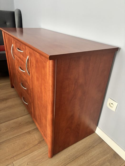 Łóżko komoda lustro szafki nocne