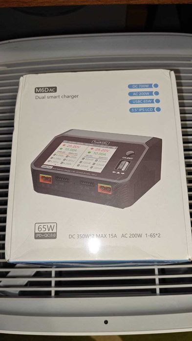 Зарядний Пристрій ToolkitRC M6Dac 700W 2x350W