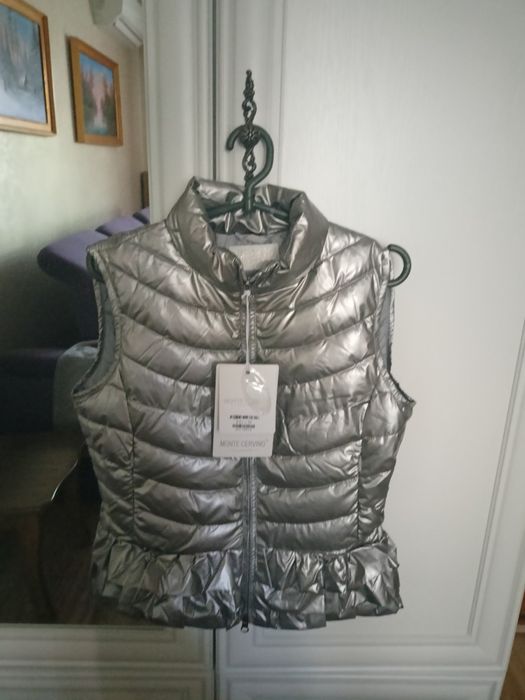 Продам жилетку  Monte Cervino