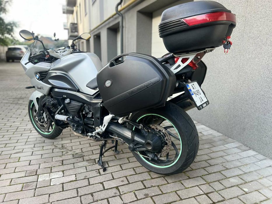 Мотоцикл Bmw k1200r