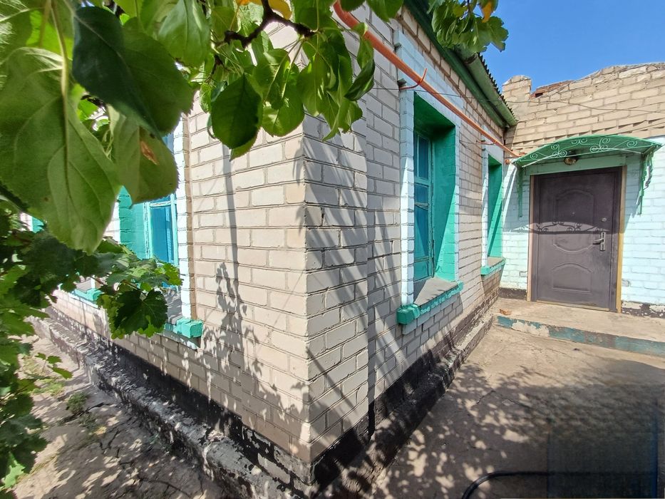 Просторный дом на 4комнаты, по очень приятной цене!  Ул.Серафимов