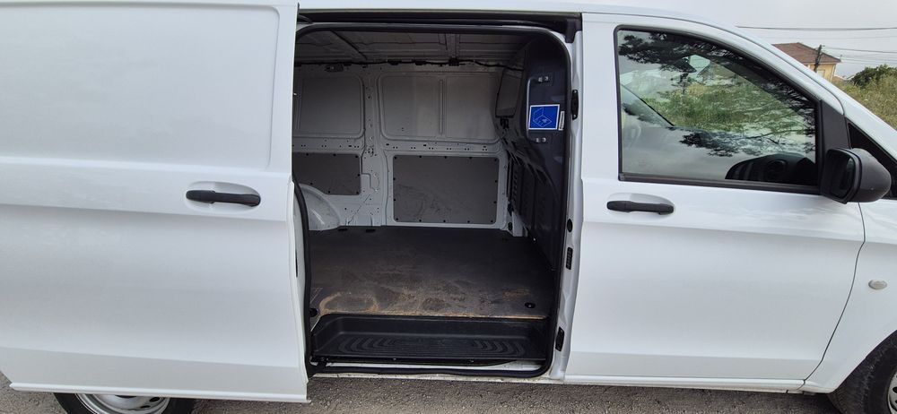 Mercedes Vito 114CDi 2.2 com 136cv Extra Longa NACIONAL de 2018