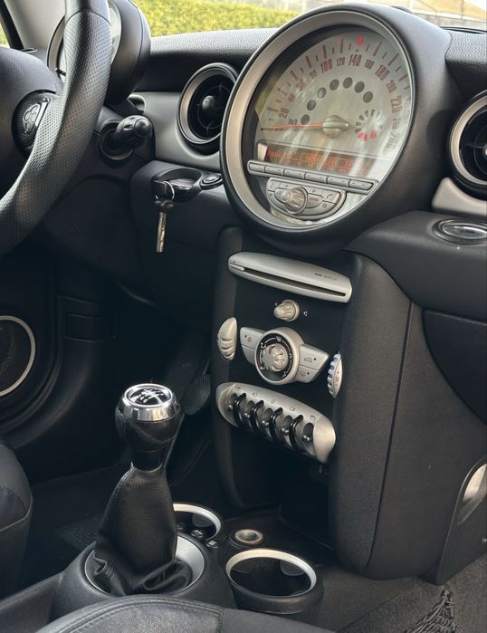 Mini Cooper One 1.6458785306182297603