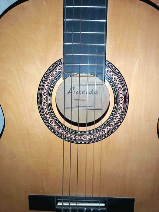 Guitarra clássica Lucida