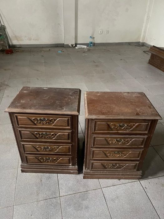 Mesas de cabeceira madeira maciça