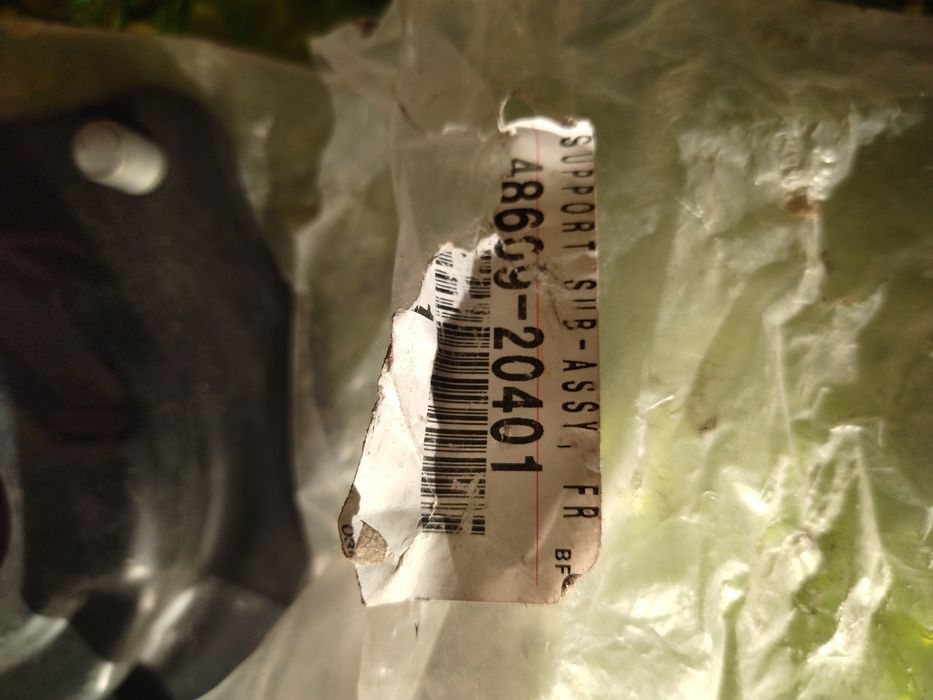 Продам верхнии опоры стоек ST202 SS2 Super Strat suspension