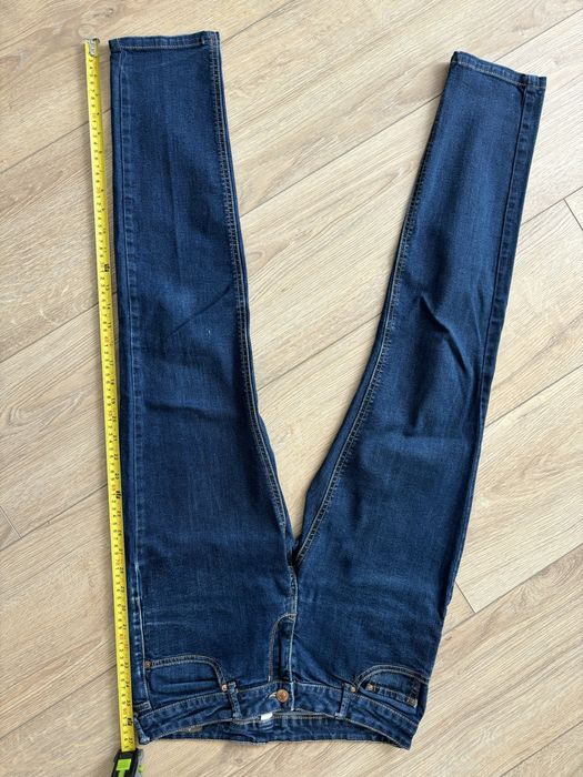 Jeansy granatowe Mango stright/proste