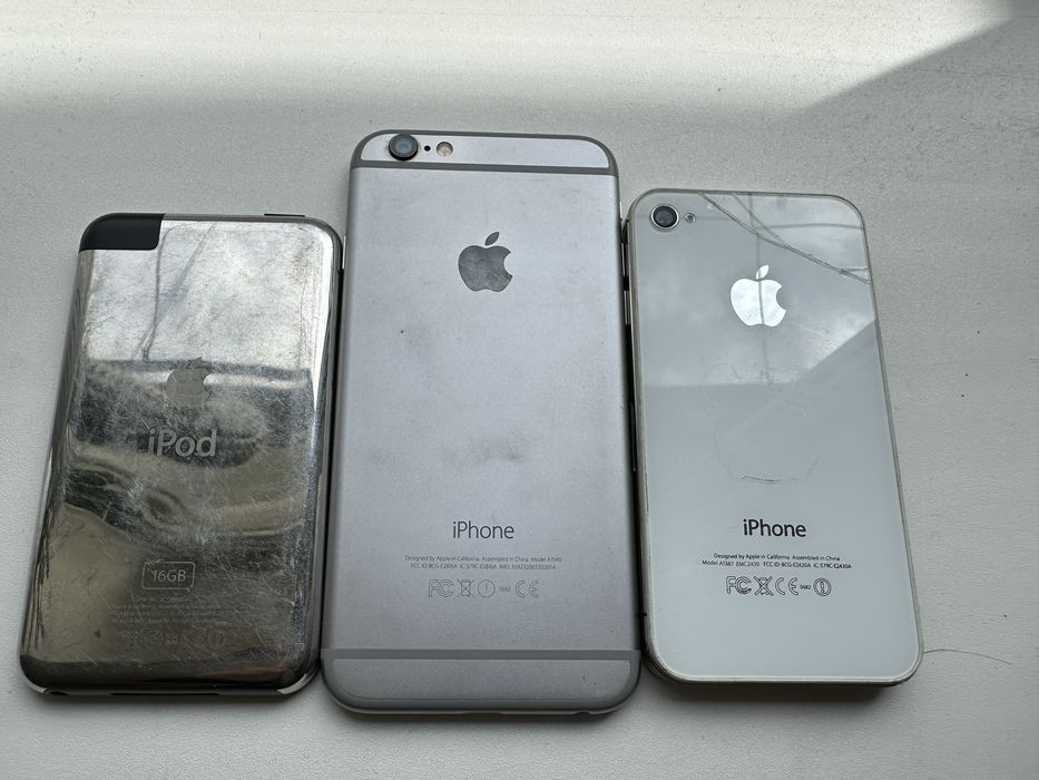 Продам лот iPhone 3 шт.