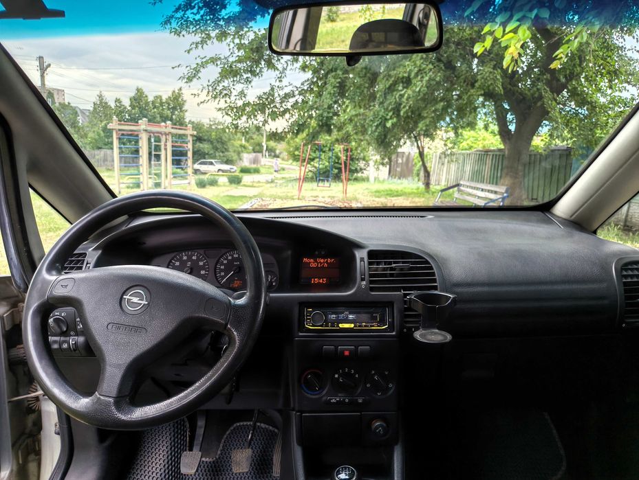 Opel Zafira 2003