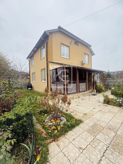 Будинок з ремонтом в центральній частині Ірпіня