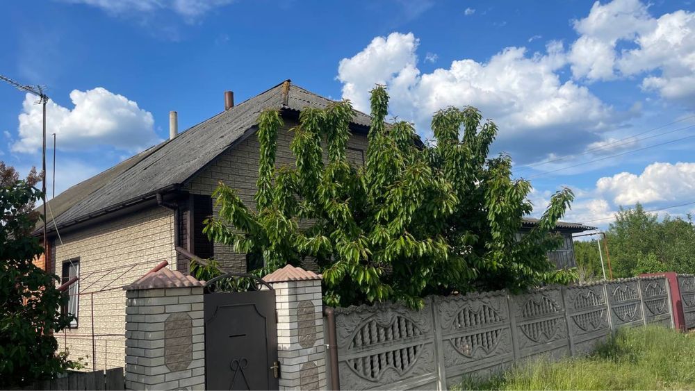 Продам 1/2 часть дома