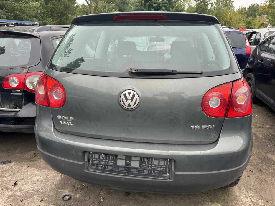 Golf V 1.6 FSI na części