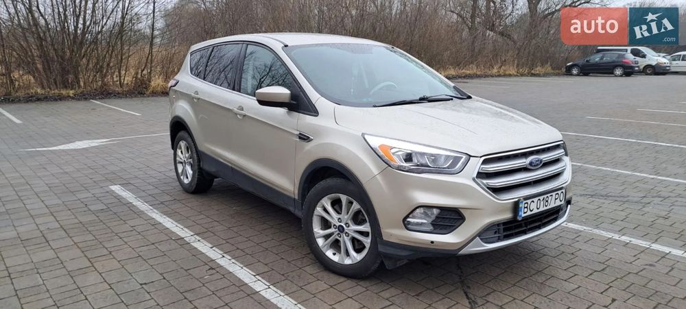 Ford Escape 2017 SE | автомат | 4×4 | від власника