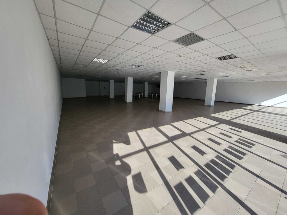оренда ТОРГОВОЇ площі в МАГАЗИНІ центр міста
