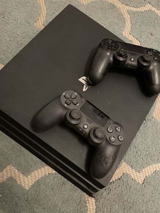 Playstation 4 Pro 1TB