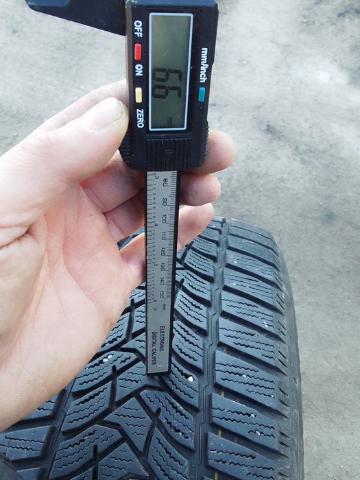 Cena za 2 Opony zimowe 205/55r16 DUNLOP 6.5mm