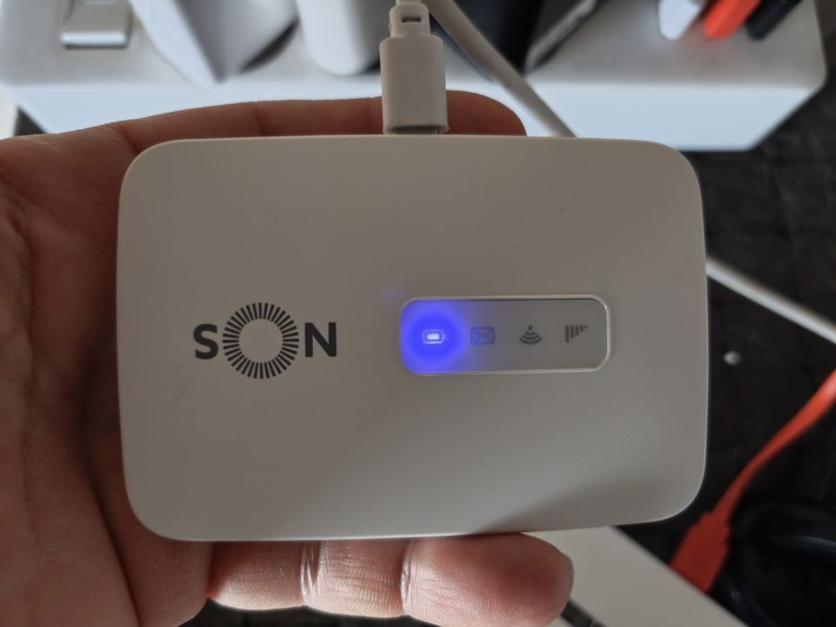 Vendo Hotspot Kanguru 4G NOS