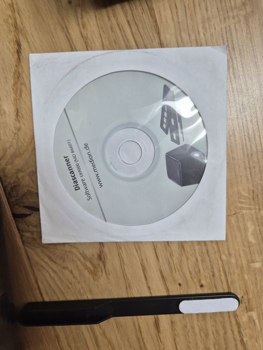 Skaner slajdów medion