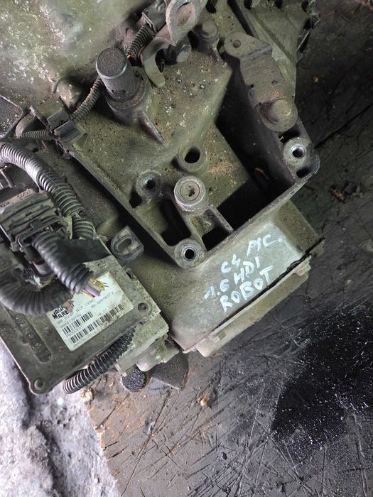 c4 Picasso 1.6 hdi 9hz skrzynia biegów + wybierak automat robot 20DS22