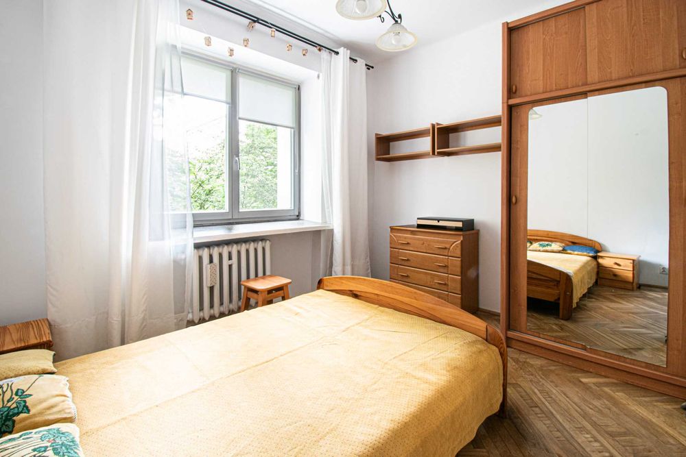 2 niezależne pok. 49m2, *Mogilska* piwnica