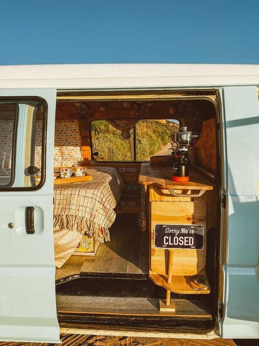 Campervan Mitsubishi L300 - Legalizada Especial Dormitório!