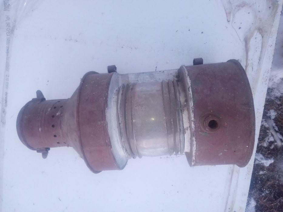 Stara lampa okrętowa